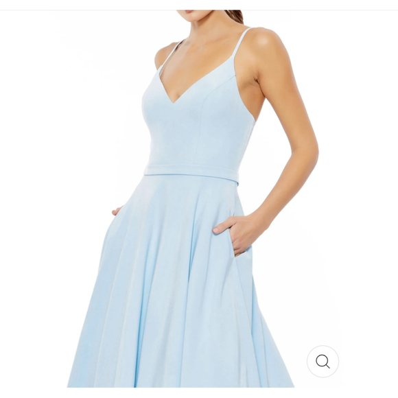 Mac Duggal Classic A Line V Neck Ball Gown Sz 6 - Picture 3 of 9